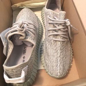 Yeezy Moonrocks